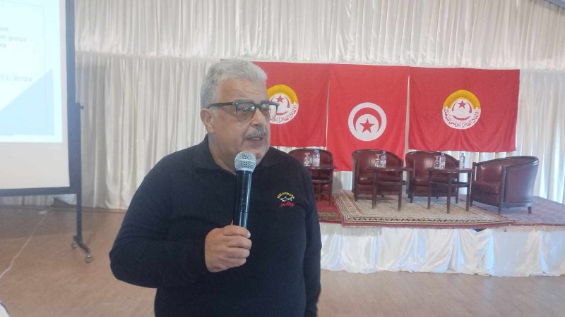 الخبير علي بالحاج : مقترح قانون للحد من هجرة الكفاءات لا يرتقي إلى المبادرة، والتقليص من الظاهرة يجب أن يكون بأكثر عقلانية وليس بالتشنج