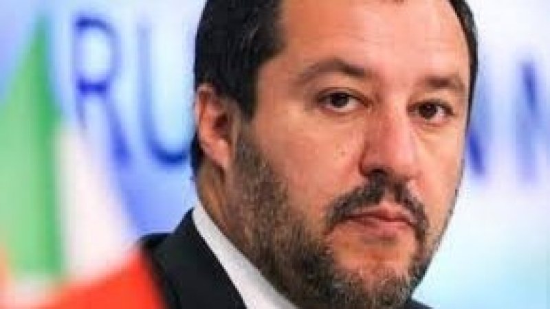 قبل يوم من الإضراب العام في النقل : نائب رئيسة الوزراء الايطالية سالفيني يهدد النقابات
