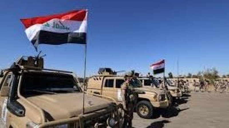 إستشهاد ضابطَين عراقيَين في اشتباك مسلّح مع إرهابيين في غرب البلد