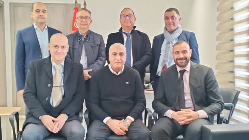 تجديد الثقة في الأخ أحمد الجزيري ككاتب عام للنقابة الأساسية للتجاري بنك بتونس