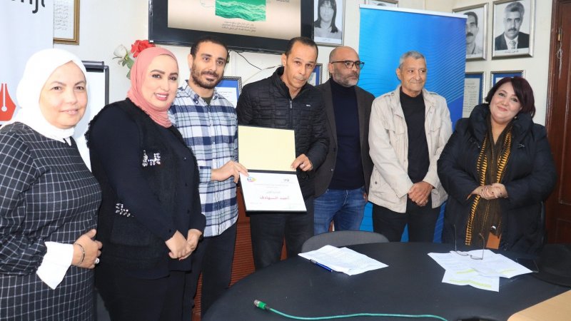 نقابة الصحفيين واتصالات تونس يمنحان الجوائز السنوية لأفضل الأعمال الصحفية المحترمة لصحافة الجودة