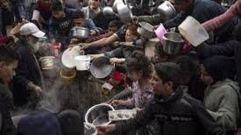 الأونروا" تحذر من خطر المجاعة الوشيك في قطاع غزة"
