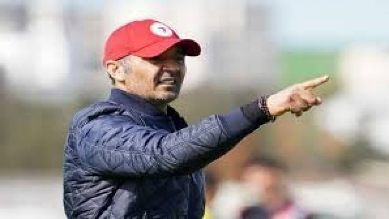 سعيد السايبي يخوض تجربة تدريبية جديدة