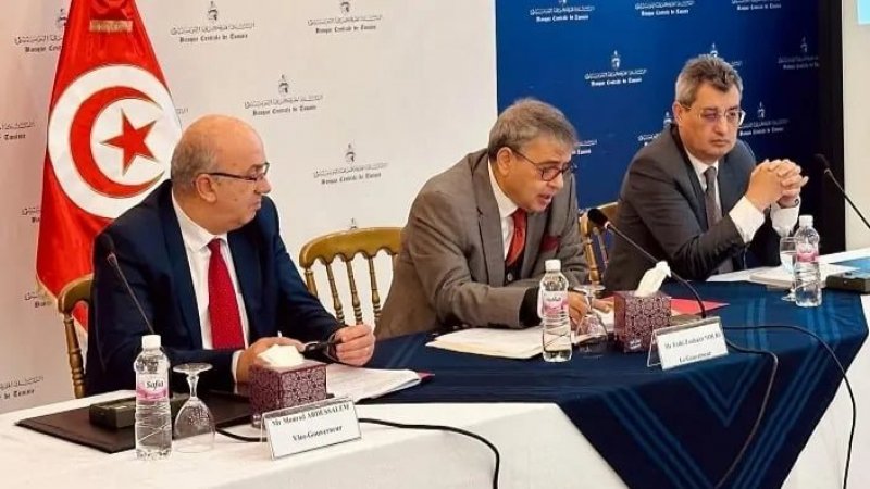 قبل موعد 2 فيفري : هذا ما طلبه محافظ البنك المركزي التونسي من البنوك والبريد