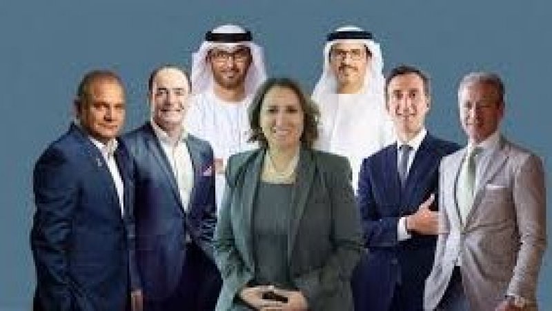 في بحث نقابي أوروبي هام يكشف : يتقاضى الرؤساء التنفيذيون لأكبر الشركات في أوروبا في المتوسط رواتب أعلى بمائة مرة من رواتب الموظفين