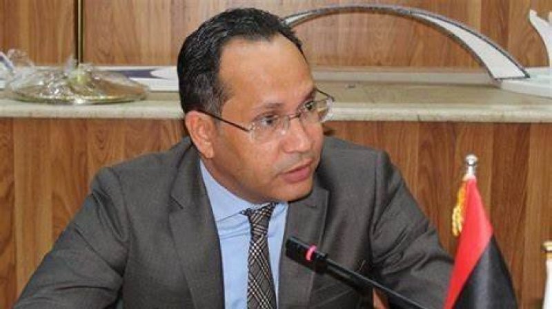 السلطات الليبية تكشف عن هروب المشتبه به في محاولة اغتيال وزير الدولة الليبي إلى تونس