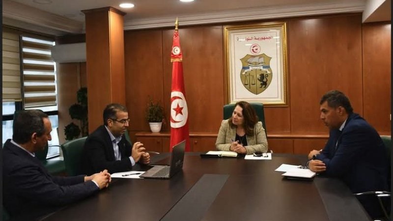 صناعة السيارات الكهربائية في تونس : كيف يمكن تحسين تموقعها في السوق وتوسيع طاقة تصديرها ؟