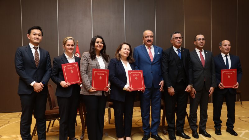 بين الستاغ وشركة سكاتك النرويجية : إتفاقية لإنشاء محطة طاقة شمسية بولاية سيدي بوزيد