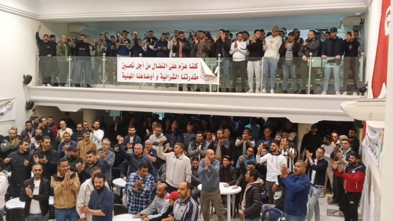 في تواصل لضرب الحق النقابي :غدا احالة 3 نقابيين وعامل من مصنع STIP بمساكن على مجلس التأديب