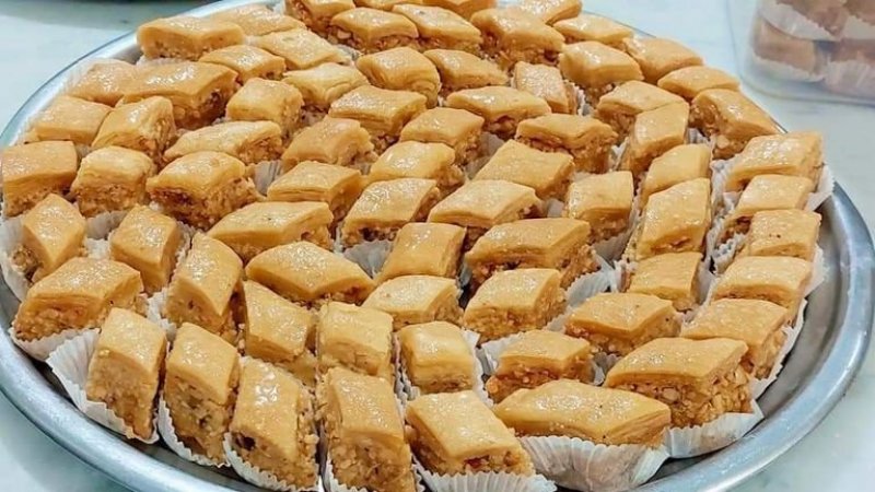 في قورمانديز لصناعة الحلويات : اتفاق على صرف أجرة شهر مارس