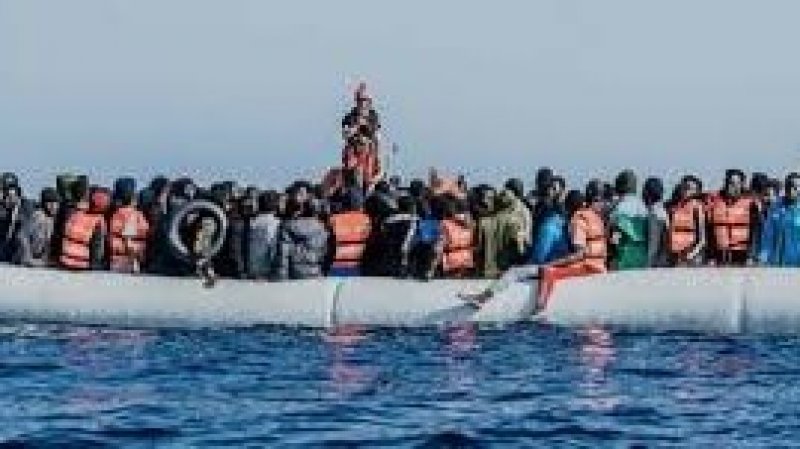 في الساعات الأخيرة : جمعية إيطالية تعلن انقاذ اكثر من 400 حارقا قادما من تونس وليبيا