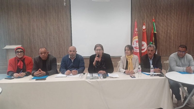 إدارية الشباب و الطفولة : تجمع عمالي ضخم في القصبة ومقاطعة الأنشطة الصيفية واردة