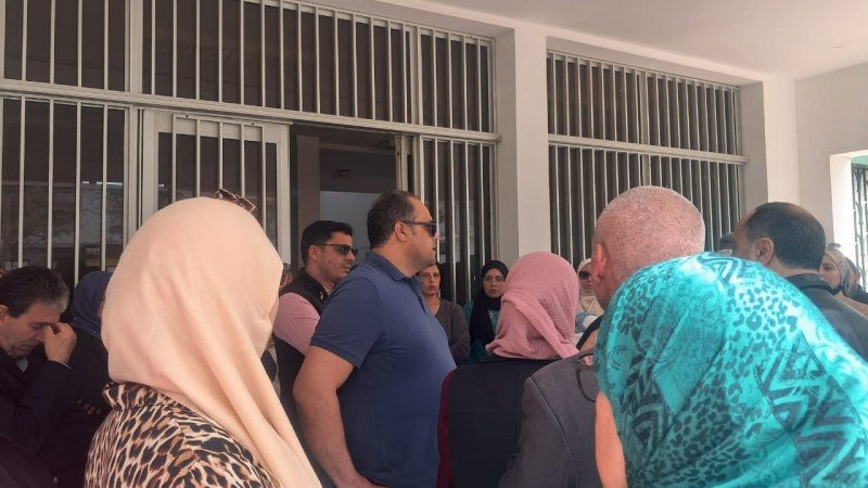 وقفة احتجاجبة وعريضة في ديوان الأراضي الدولية ضد الايقافات المتتالية