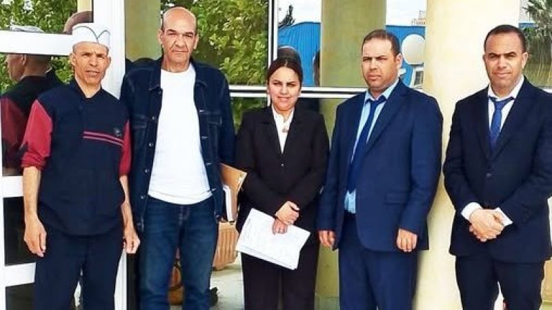 جلسة عمل ناجحة بنزل الحديقة بتونس