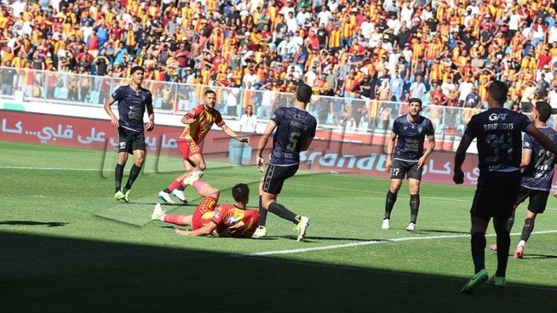 الترجي التونسي يتوج بكأس تونس لكرة القدم للمرة الـ16 ويحقق الثنائية بعد 14 عاماً