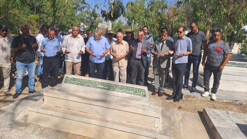 الأمين العام يشرف على إحياء ذكرى الزعيم أحمد التليلي