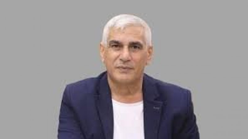 الاحتلال يمدد اعتقال الصحفي الفلسطيني ناصر اللحام حتى الأحد المقبل