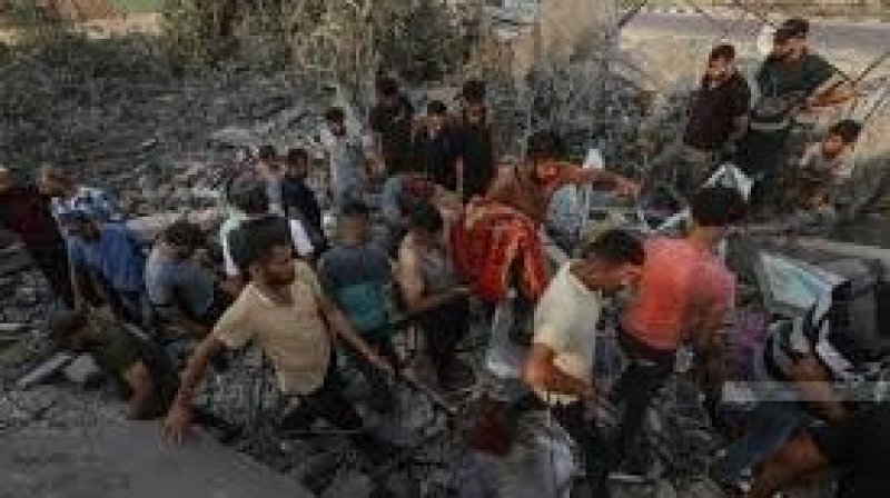 مجازر الاحتلال تتواصل : 36 شهيدا أغلبهم أطفال برصاص وقصف الاحتلال منذ فجر اليوم في قطاع غزة