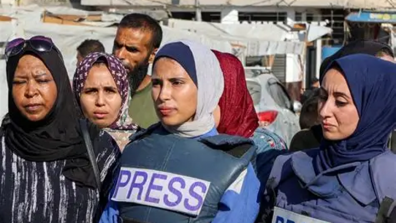 فرنس برس عن مراسليها في القطاع : " اخر المخبرين الصحفيين في غزة سيموتون ما لم يحصل تدخل مباشر"
