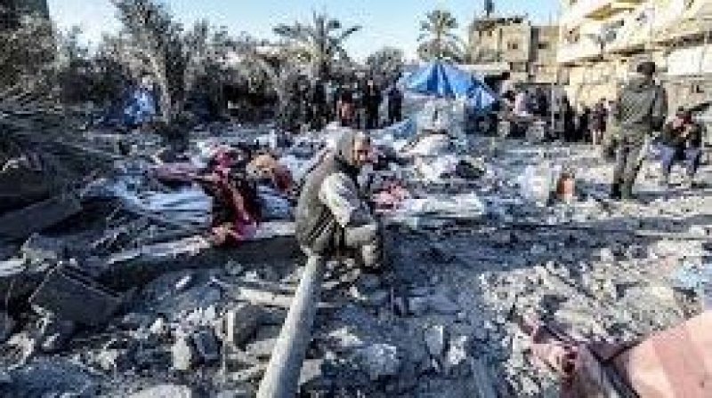 10 شهداء في قصف الاحتلال المتواصل على قطاع غزة