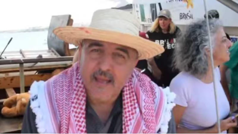العويني من على متن سفينة حنظلة في حديث مطول 1 للشعب نيوز: على بعد ساعات من غزة
