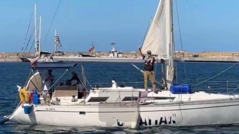 حيا على غزة: أوائل سفن اسطول الصمود العالمي تنطلق مشحونة بالدفاع عن الحق والانسانية