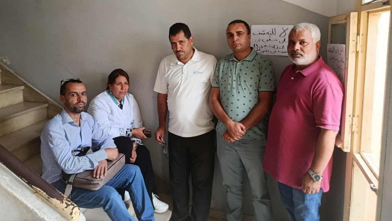 فرع الثانوي بالقصرين يندد بتجاوزات حركة النقل و يحمل الوزارة مسؤولية تدهور المناخ التربوي بالجهة