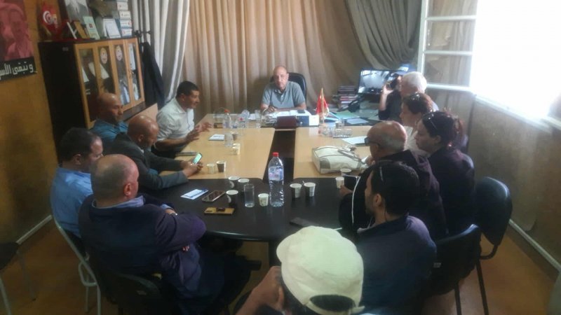 في ندوة إطارات الثانوي بجندوبة  : تمسك بالدفاع عن المنظمة ورفض الانفراد بالقرار من طرف السلطة