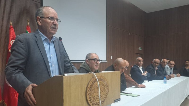 الطبوبي في إضراب عمال مونوبري : سائرون نحو الإضراب العام دفاعا عن الزيادات في الأجور ولكن أيدينا مفتوحة للحوار والتفاوض