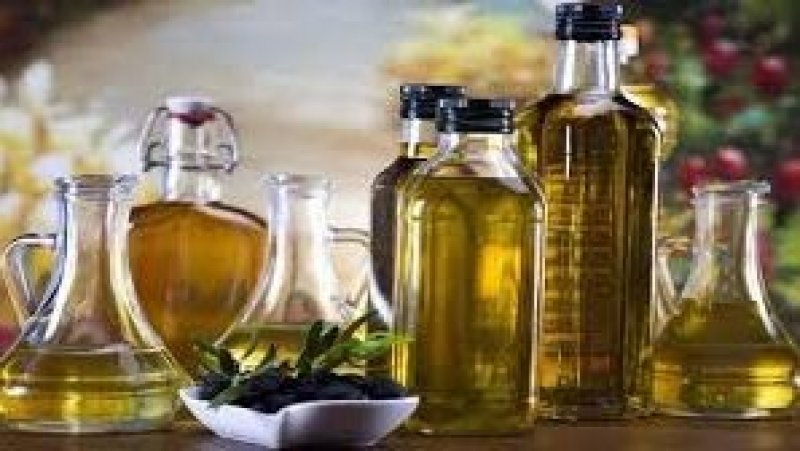 ارتفاع صادرات زيت الزيتون التونسي رغم تراجع الأسعار