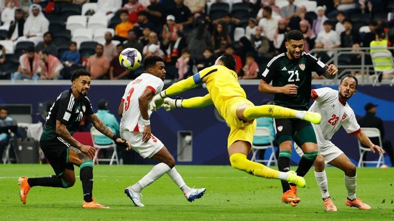 كأس العرب قطر 2025 : الأردن يتفوق على الإمارات ويحقق فوزًا ثمينًا ضمن مباريات المجموعة الثالثة