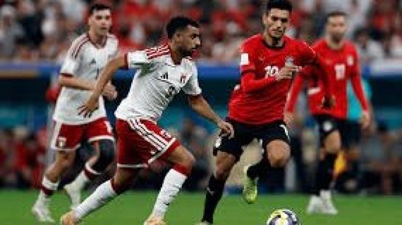 مصر والإمارات يقتسمان النقاط في المجموعة الثالثة بكأس العرب