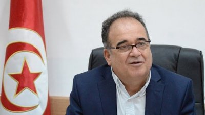 وزير الشؤون الاجتماعية: سيتم توزيع مساعدات ب 200 د على العاملين في المقاهي والمطاعم