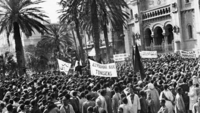 علي البلهوان في 9 افريل 1938: "حكومة خرقاء سياستها خرقاء وقوانينها خرقاء يجب أن تحطّم وأن تداس"