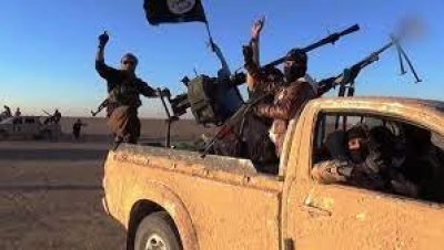 سلمته والدته الى الامن..هرب من داعش الى تركيا ثم تونس