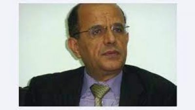 اثر استقالة كمال بن يونس.. صحفيو وات يرفعون الاعتصام ويعلقون الاضراب