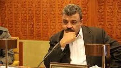 القمودي .." تصدير حاوية من النحاس بها اشعاعات نووية "