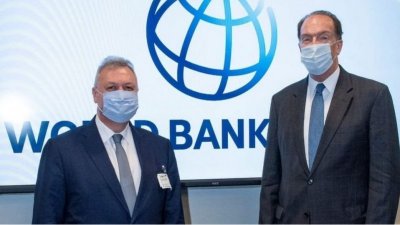 اية نتائج افرزتها لقاءات وزيرالمالية مع رئيس البنك الدولي ووزير الخزانة الأمريكي ؟