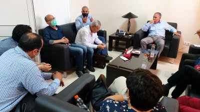 لقاء عاجل الآن بين قيادة الاتحاد و نقابات التربية و الصحة