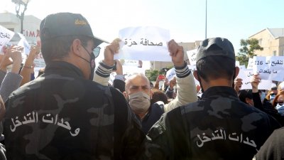 أمنيون ونواب في البرلمان يتصدرون قائمة المعتدين على حرية الصحافة خلال شهر ماي