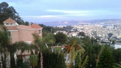 الملك سلمان يختار طنجة المغربية لقضاء اجازته الصيفية.