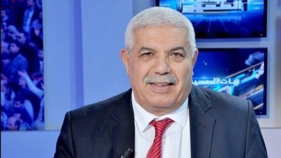 الدكتور عبد اللطيف الحناشي للشعب نيوز:" الاستفتاء لن يغير شيئا لأن المال الفاسد يحرك اللعبة السياسية"