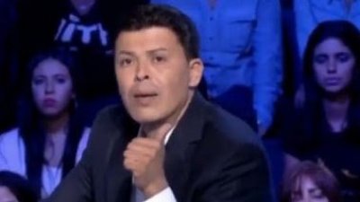 البرلمان التونسي يمرّ من التدافع وتبادل المقذوفات إلى تسديد الصفعات