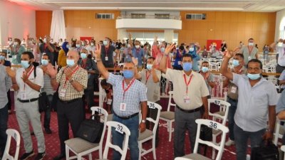 في اختتام المؤتمر الاستثنائي غير الانتخابي: مصادقة على اللوائح بالأغلبية وإشادة بالتنظيم المحكم وبالتزام النقابيين