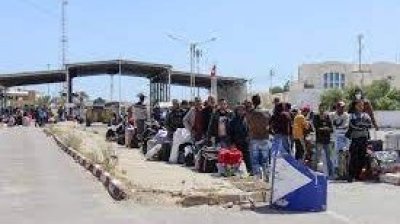 السماح بعودة التونسيين العالقين بالحدود التونسية الليبية