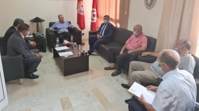ستوزع على باجة والكاف والقيروان..اتحاد الشغل يساهم ب 35 مكثفا للاكسيجين