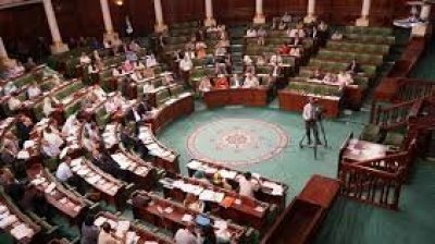 توقع دورة برلمانية استثنائية
