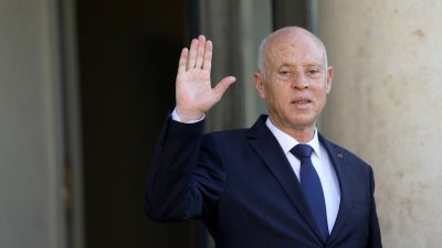 قيس سعيد يقرر تفعيل الفصل 80 من الدستور التونسي
