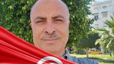 العميد بالديوانة محمد البيزاني للشعب نيوز.."دخلنا في اعتصام مفتوح ونطالب برحيل المدير العام للديوانة " "
