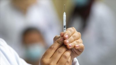 إدراج الفئة العمرية 12من الى 18 سنة ضمن الاستراتيجية الوطنية للتلقيح ضد كورونا